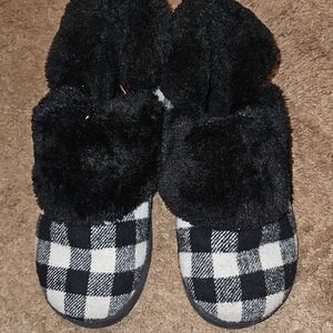 Black and White Plaid Fuzzy Slippers